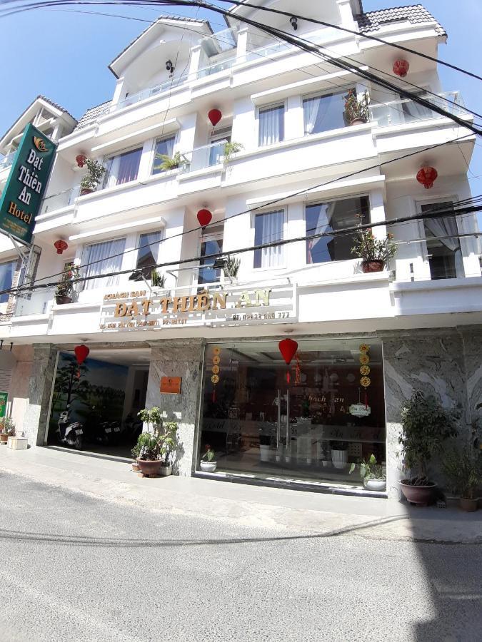 Dat Thien An Hotel Da Lat Exterior photo